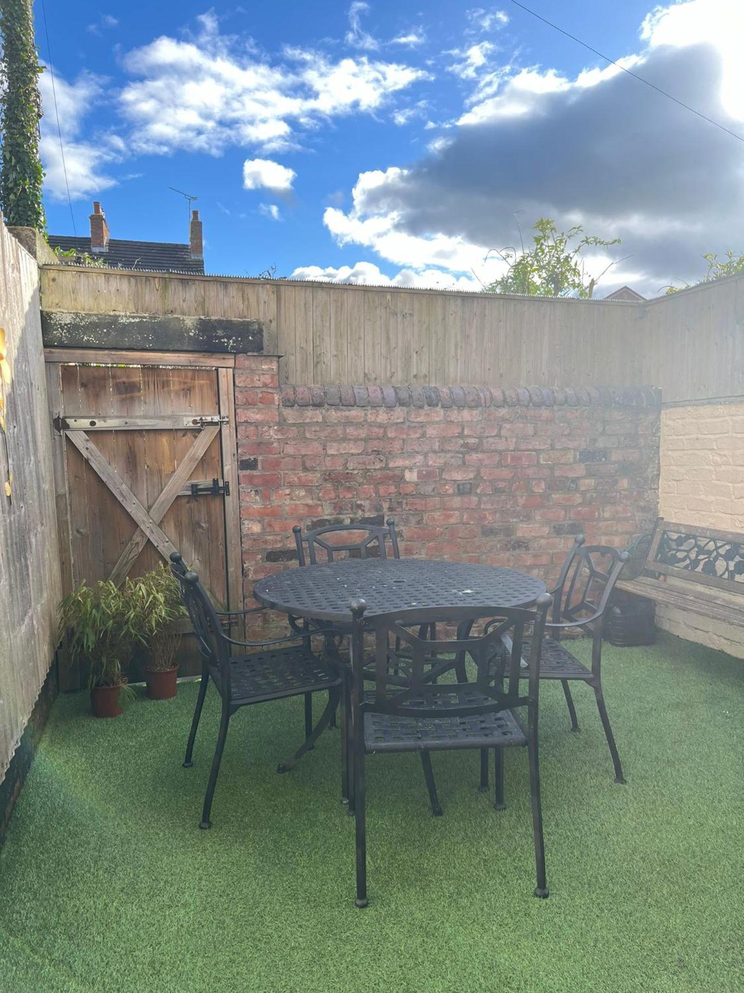 City Of Chester Award Winning Cottage -Pixie Terrace تشيستر المظهر الخارجي الصورة